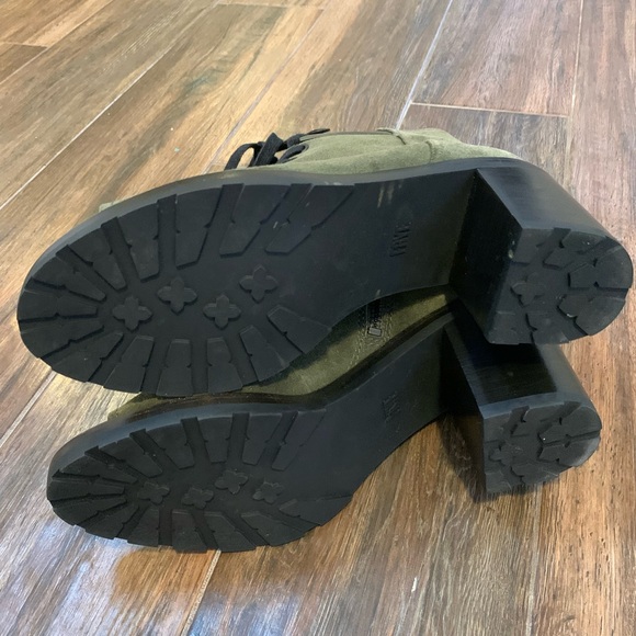 Frye Women’s Danica Lug Lace Up Zip Green Suede Peep Toe Boots Size 10 M - Picture 14 of 15